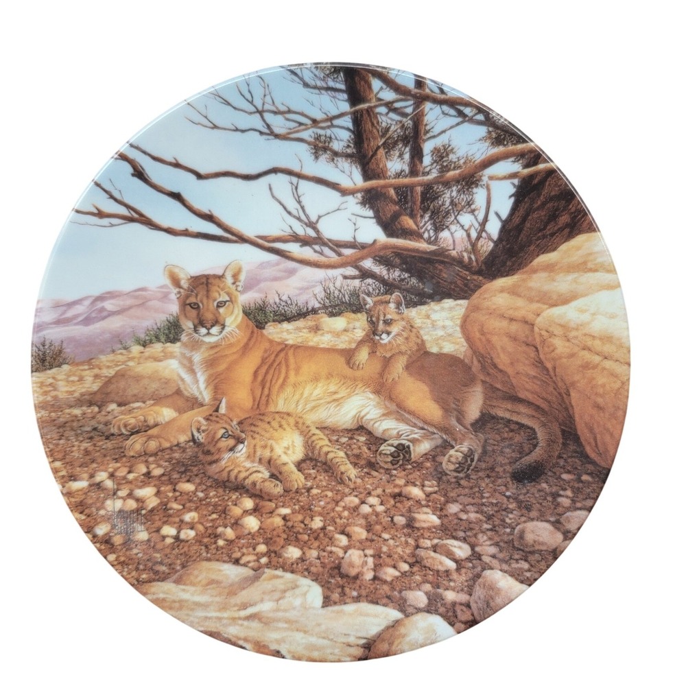 Edwin M. Knowles The Cougar Plate Lee Cable 1989 8.5in Excellent Wildlife‎ Art